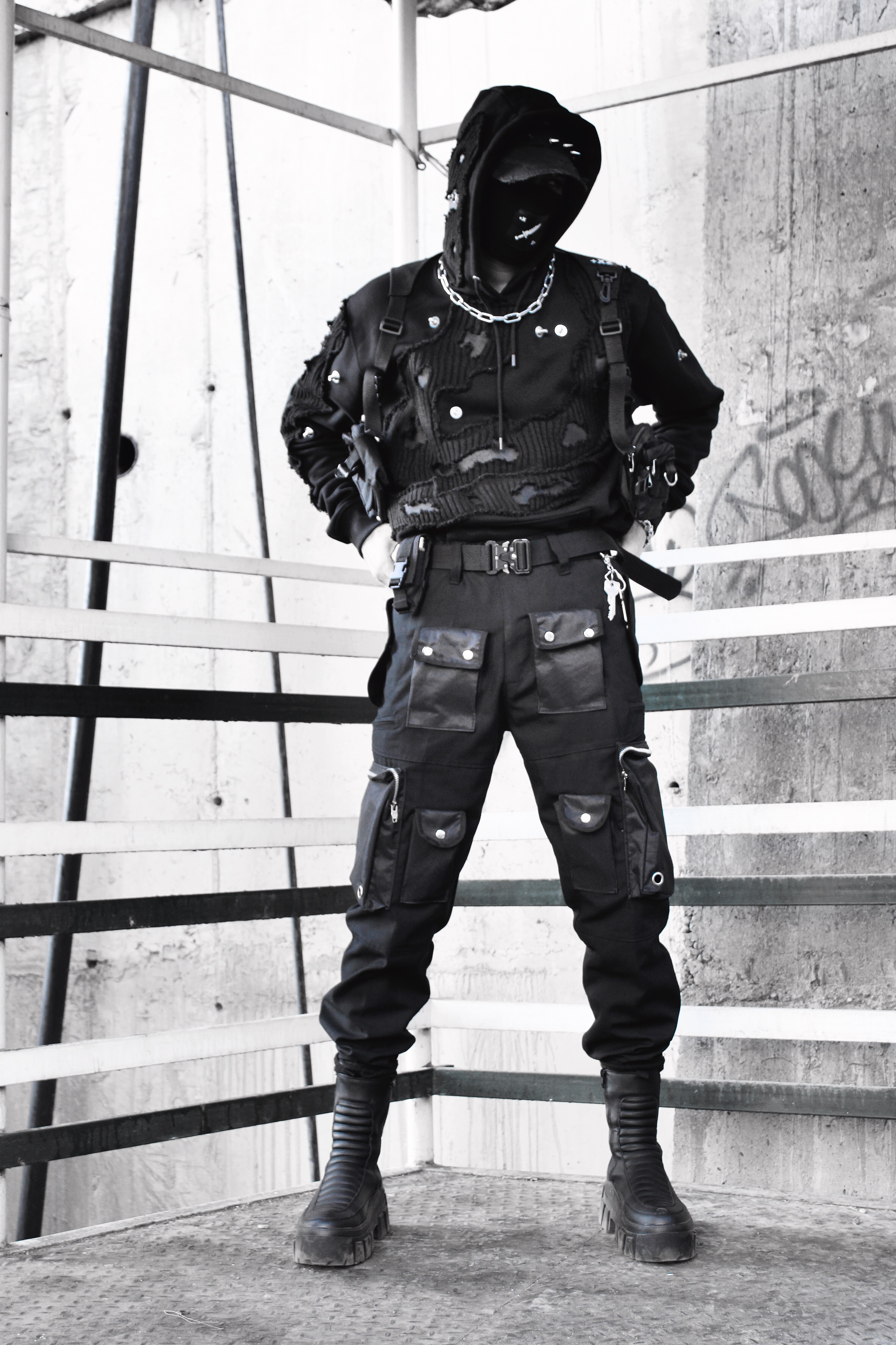 Full pockets cargo pants #tech-wear #gothic-wear #cyberpunk